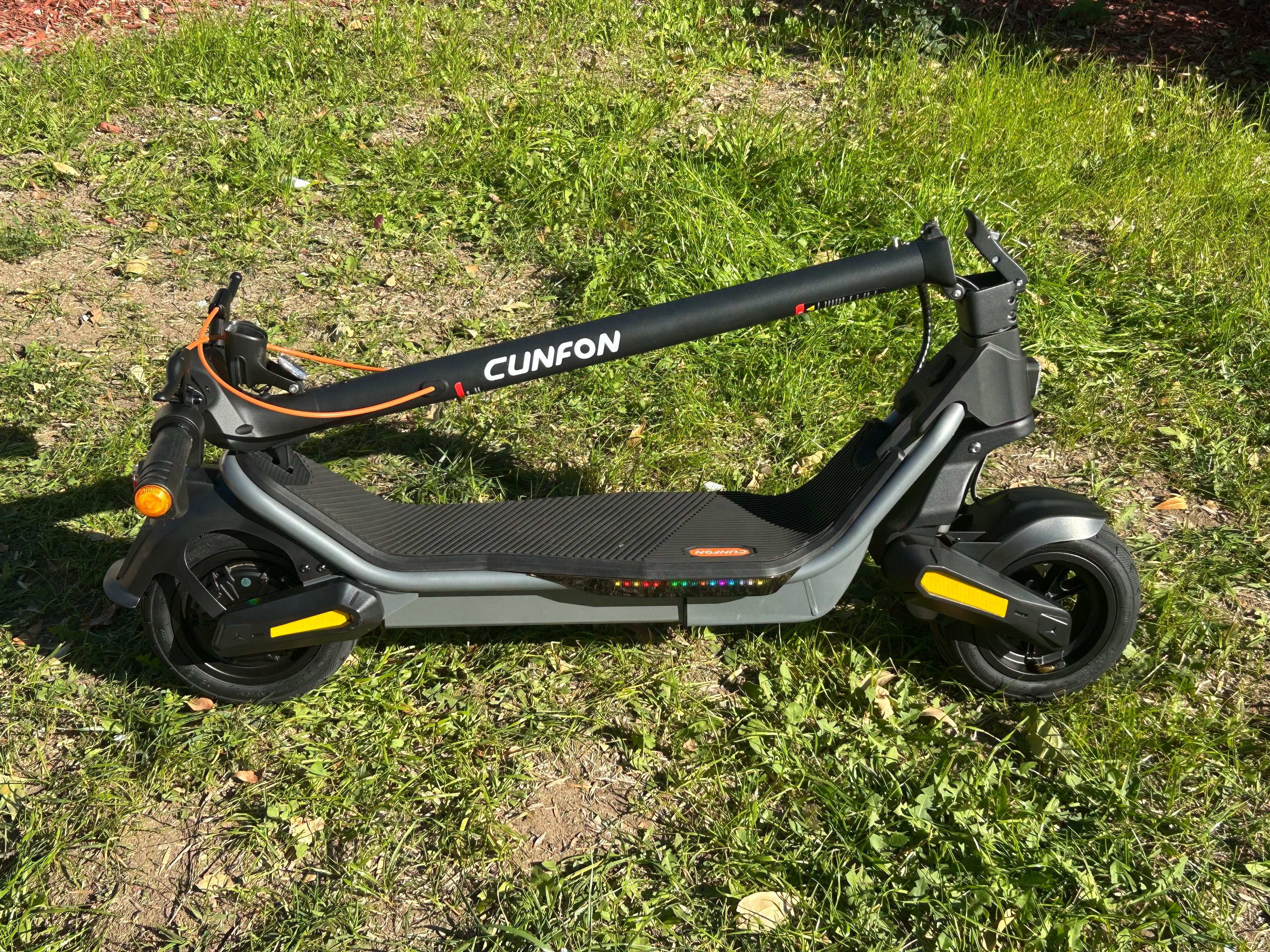CUN FON RS500 Scooter