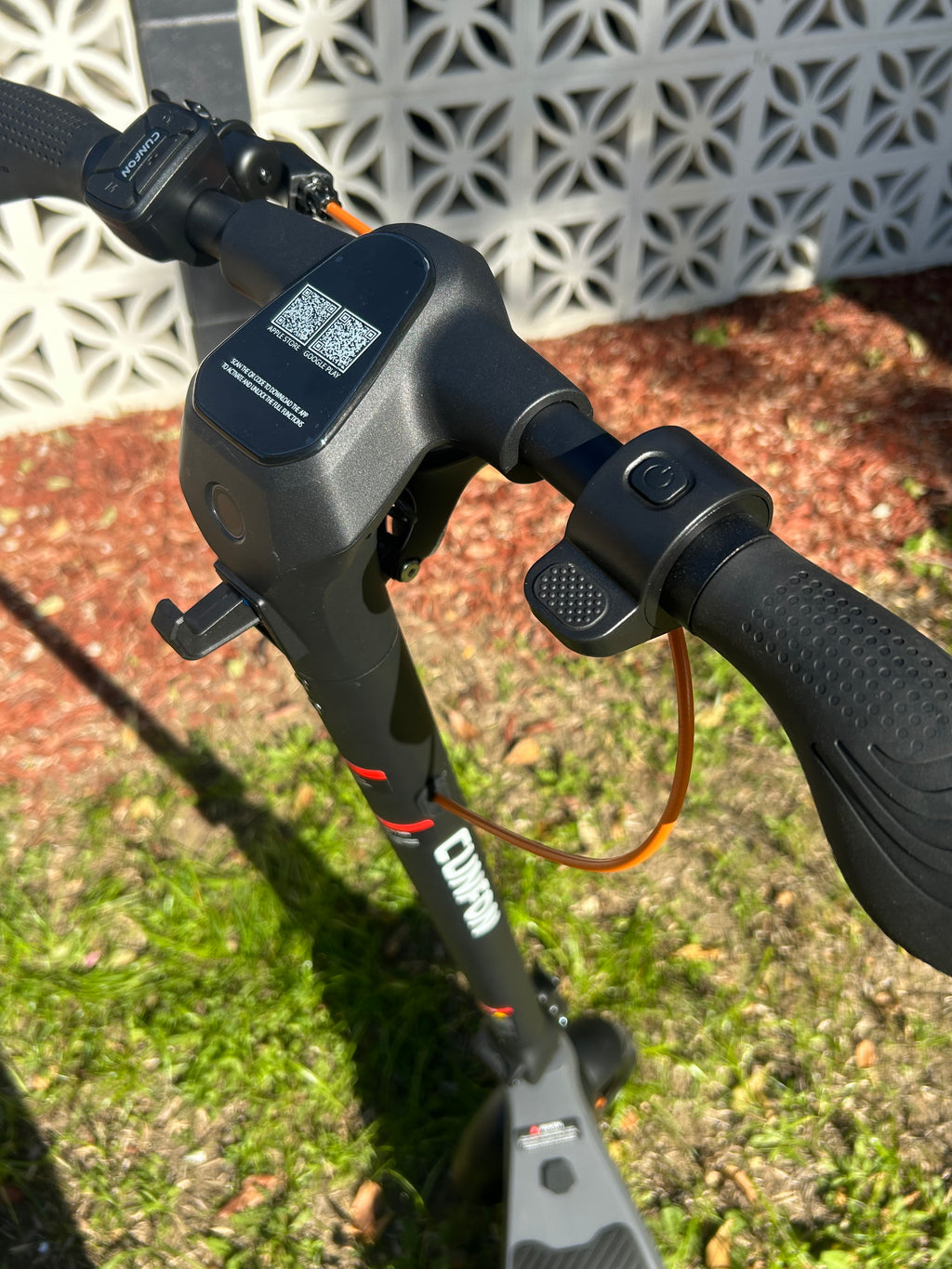 CUN FON RS300 Scooter