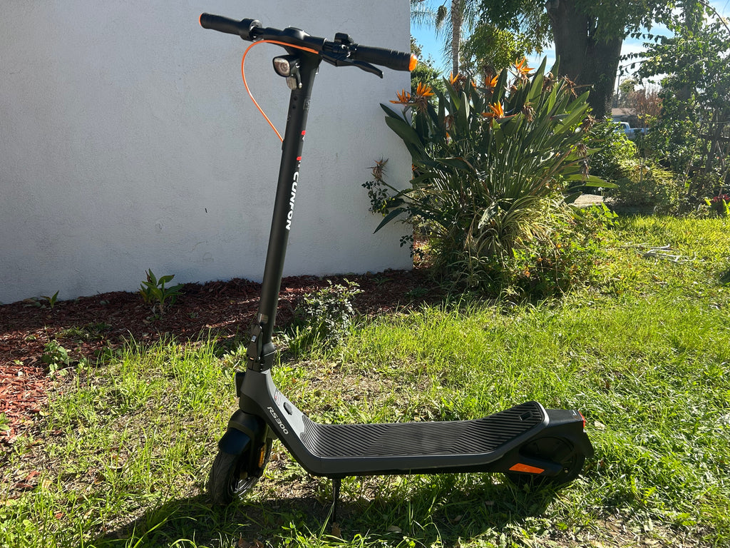 CUN FON RS300 Scooter