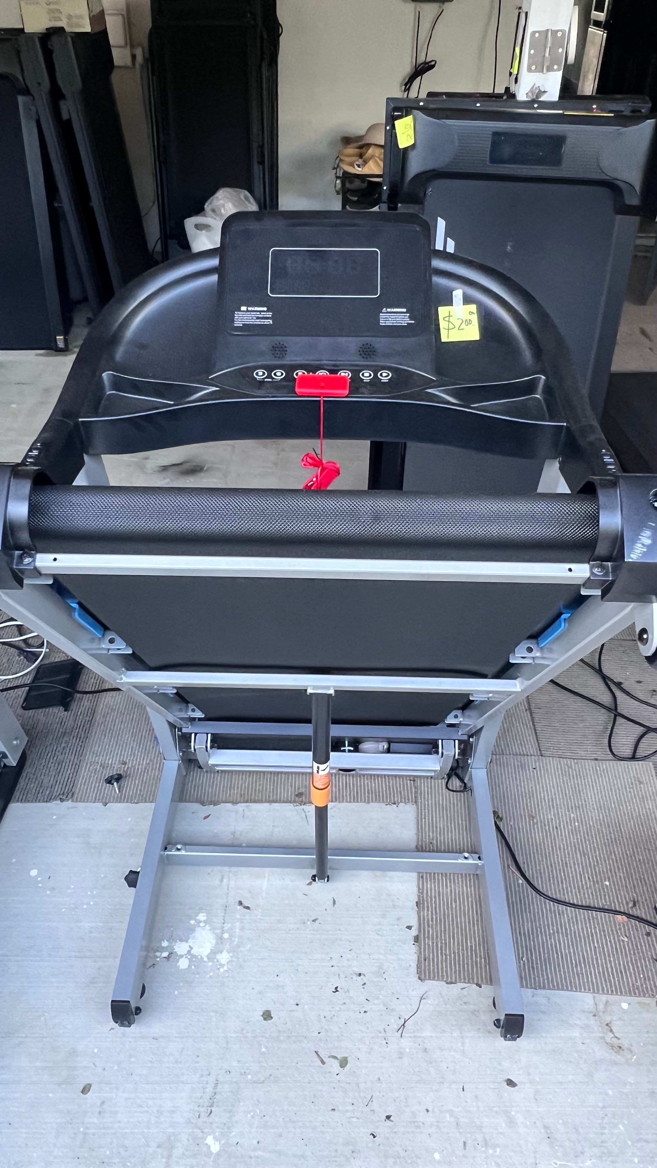 WELLFIT Auto Incline Folding Treadmill